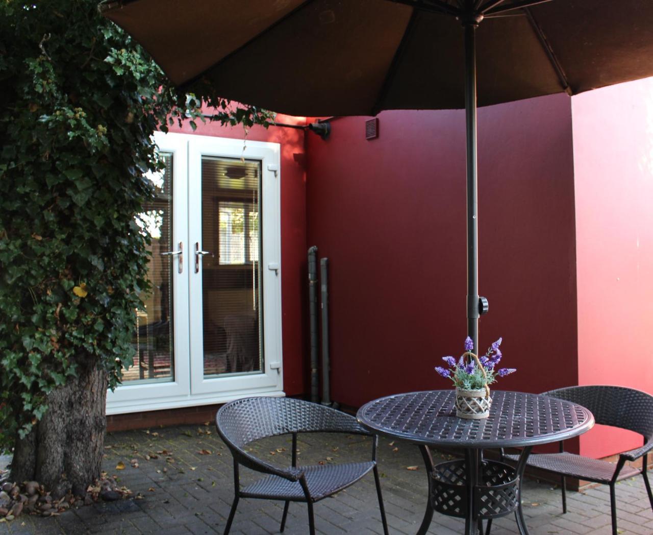 No. 82 B&B Stratford-upon-Avon Exteriör bild